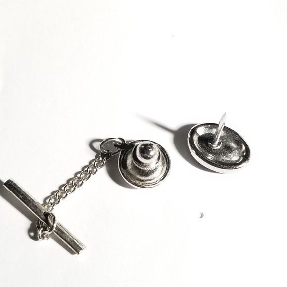 Relisted -Vintage letter L tie tack pin silver tone alphabet monogram - Picture 7 of 11